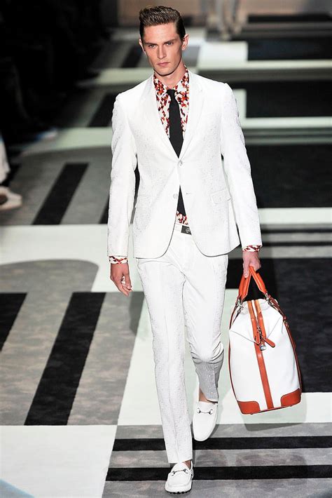 gucci spring summer 2010 men collection vogue|2010 Gucci runway.